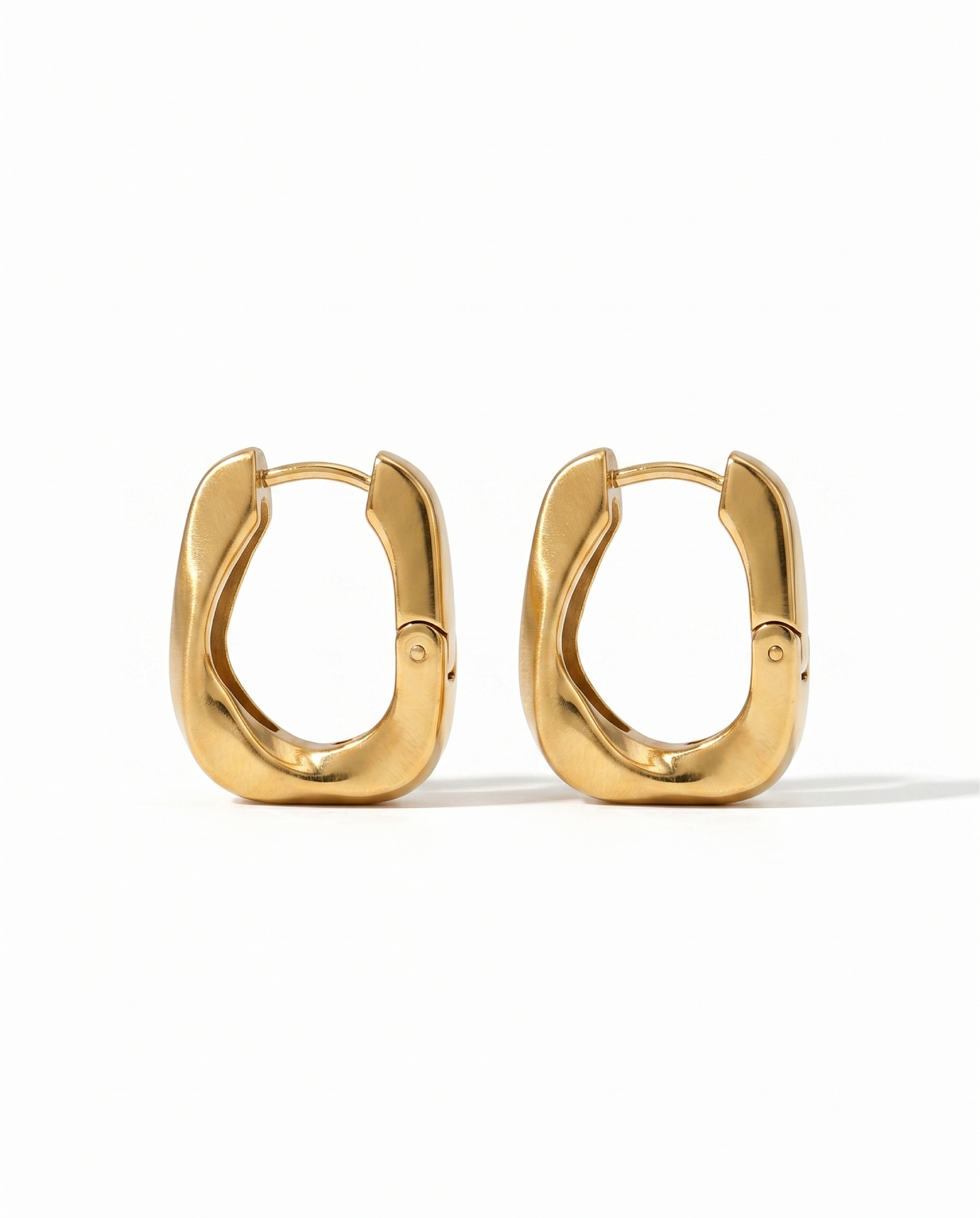 LITTLE TWISTED HOOPS